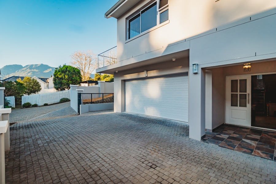 3 Bedroom Property for Sale in Heather Park Western Cape